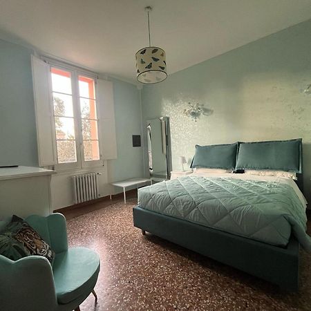 Saragozza Flat & Secret Garden Apartment โบโลญญา ภายนอก รูปภาพ