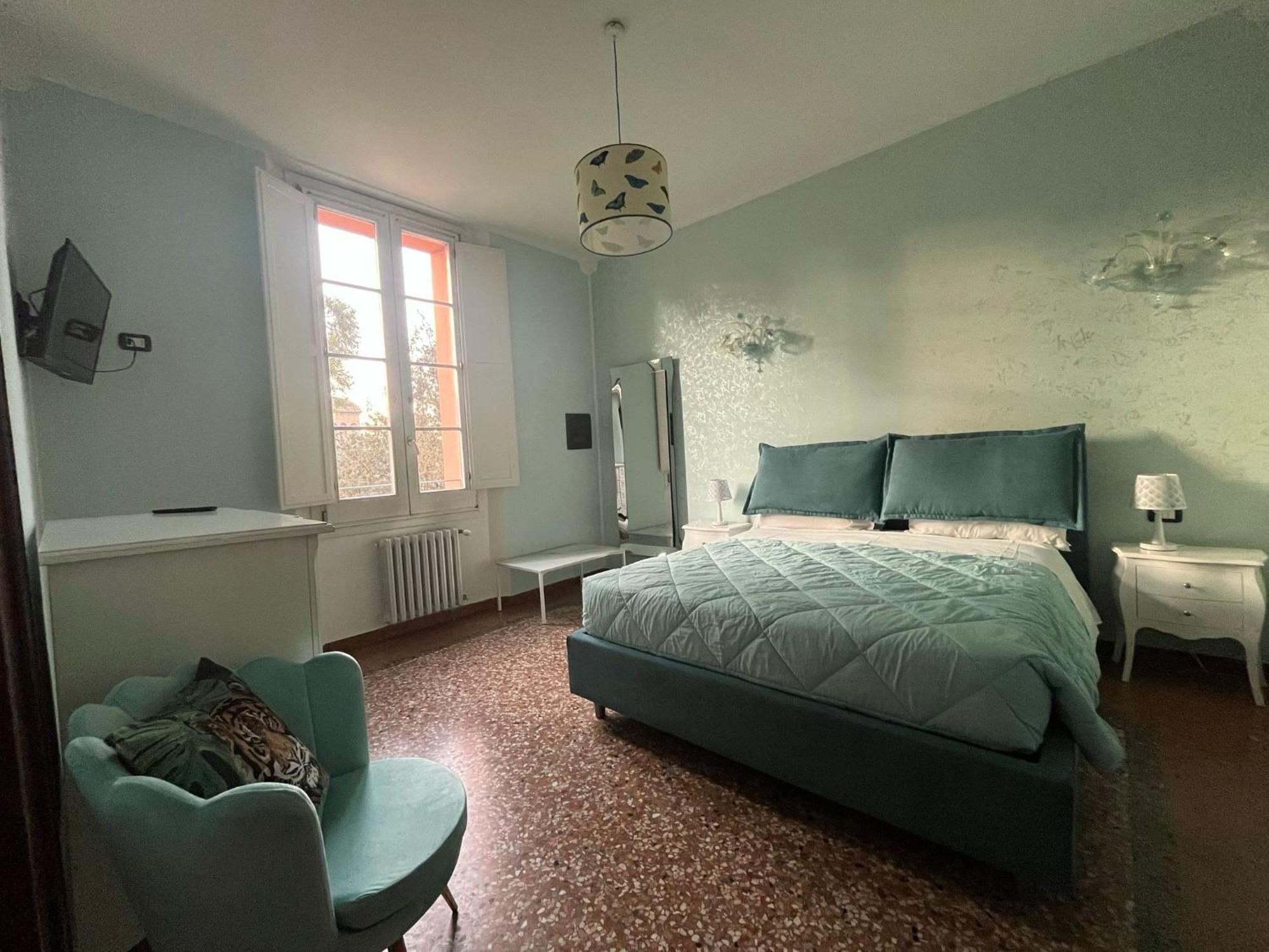 Saragozza Flat & Secret Garden Apartment โบโลญญา ภายนอก รูปภาพ