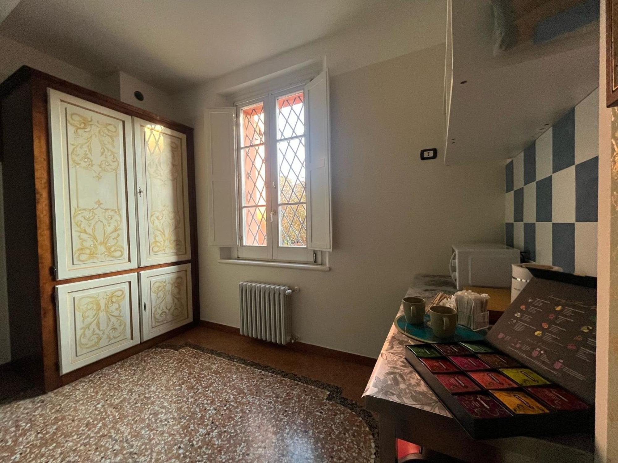 Saragozza Flat & Secret Garden Apartment โบโลญญา ภายนอก รูปภาพ